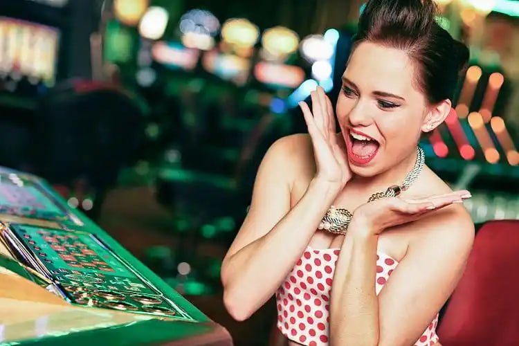 Mobile view of alibaba66 Speed Blackjack table showing live dealer, card layout, and betting interface